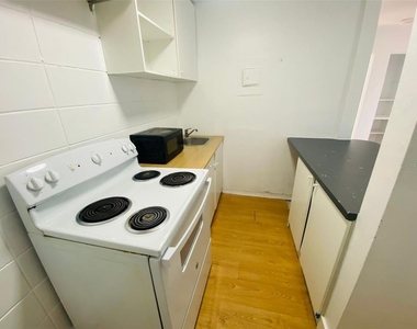 1341 West Point Drive - Photo Thumbnail 4
