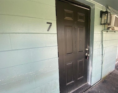 1341 West Point Drive - Photo Thumbnail 1