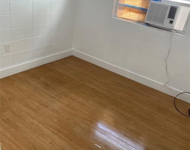 1341 West Point Drive - Photo Thumbnail 8