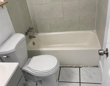 1341 West Point Drive - Photo Thumbnail 10