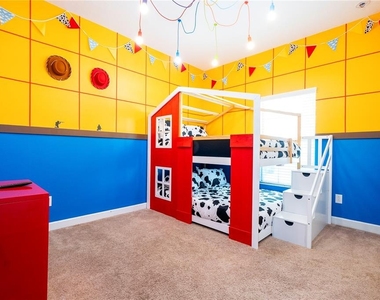 8935 Candy Palm Road - Photo Thumbnail 14