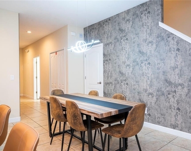 8935 Candy Palm Road - Photo Thumbnail 5