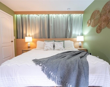 8935 Candy Palm Road - Photo Thumbnail 21