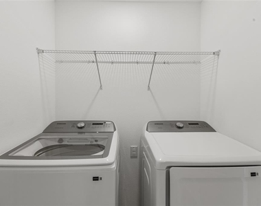 358 Cadberry Place - Photo Thumbnail 20