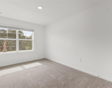 358 Cadberry Place - Photo Thumbnail 14