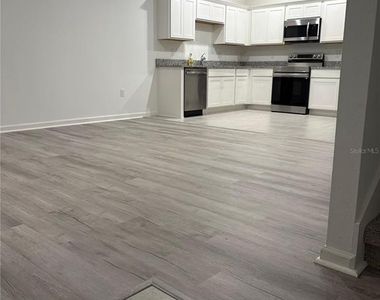 358 Cadberry Place - Photo Thumbnail 6