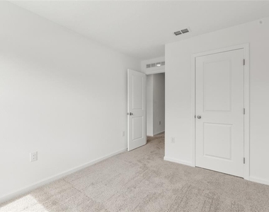 358 Cadberry Place - Photo Thumbnail 13