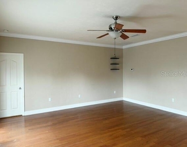 8992 Sw 79th Avenue - Photo Thumbnail 4