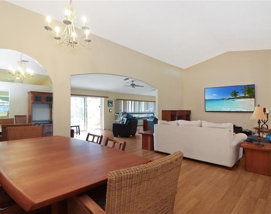 21300 Royal St Georges Lane - Photo Thumbnail 6