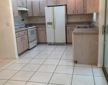 107 Rolling Sands Drive - Photo Thumbnail 13