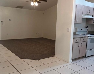 107 Rolling Sands Drive - Photo Thumbnail 16