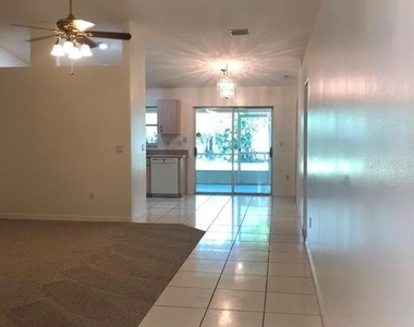 107 Rolling Sands Drive - Photo Thumbnail 5