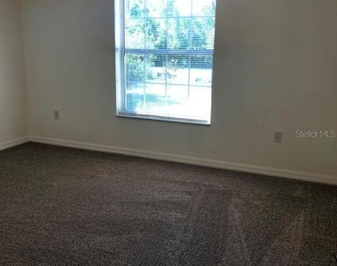 107 Rolling Sands Drive - Photo Thumbnail 12