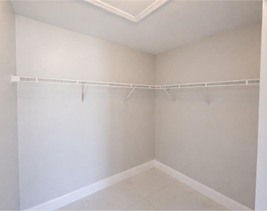 3012 40th Street Sw - Photo Thumbnail 14