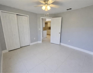 3012 40th Street Sw - Photo Thumbnail 20