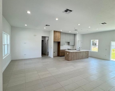 1314 Congo Court - Photo Thumbnail 9
