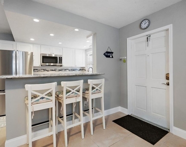 11440 1st Street E - Photo Thumbnail 14
