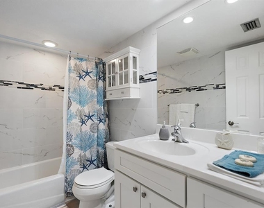11440 1st Street E - Photo Thumbnail 20