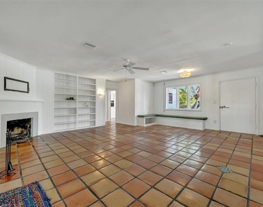 4237 Higel Avenue - Photo Thumbnail 18