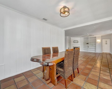 4237 Higel Avenue - Photo Thumbnail 14