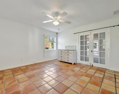 4237 Higel Avenue - Photo Thumbnail 31