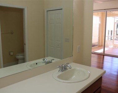 7803 33rd Street E - Photo Thumbnail 18