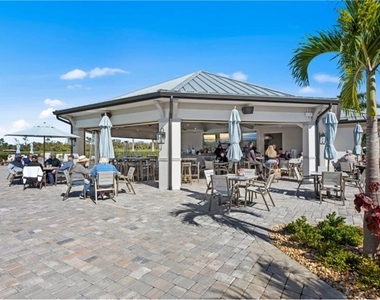 14271 Heritage Landing Boulevard - Photo Thumbnail 28