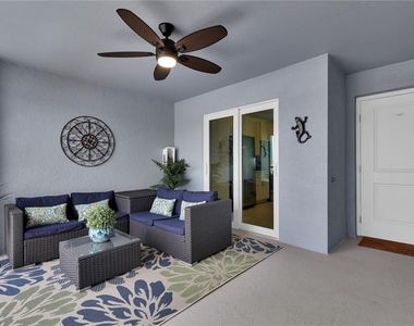 14271 Heritage Landing Boulevard - Photo Thumbnail 6