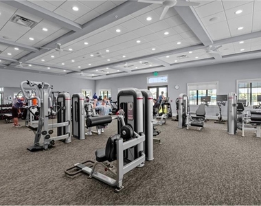 14271 Heritage Landing Boulevard - Photo Thumbnail 20