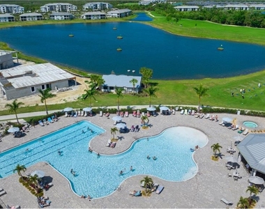 14271 Heritage Landing Boulevard - Photo Thumbnail 25