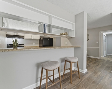 1750 Briarwood Road Northeast - Photo Thumbnail 3