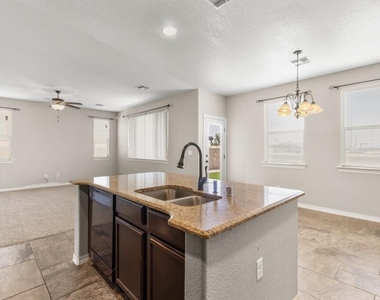 12664 Azulejos Street - Photo Thumbnail 10