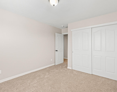 12664 Azulejos Street - Photo Thumbnail 29