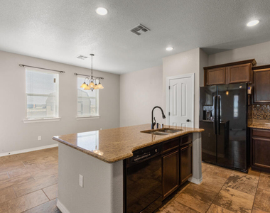 12664 Azulejos Street - Photo Thumbnail 8