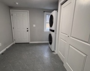 85 Cold Spring Circle - Photo Thumbnail 4