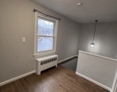 85 Cold Spring Circle - Photo Thumbnail 6