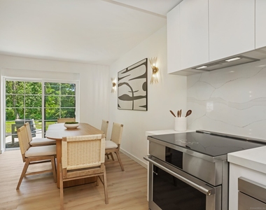 1188 King Street - Photo Thumbnail 16