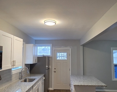 126 Tremont Street - Photo Thumbnail 9
