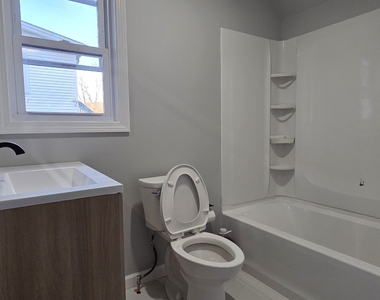 126 Tremont Street - Photo Thumbnail 12
