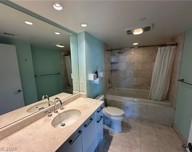 222 Karen Avenue - Photo Thumbnail 9