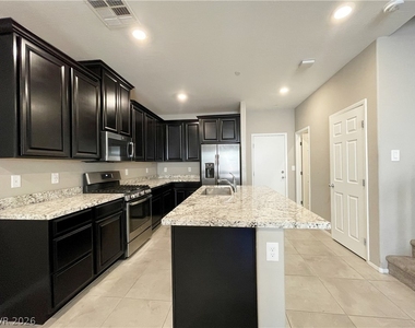 6209 Cappadocia Street - Photo Thumbnail 5