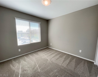 6209 Cappadocia Street - Photo Thumbnail 12