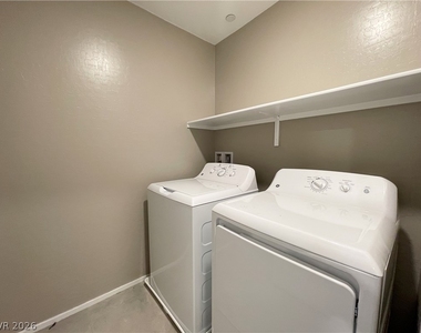 6209 Cappadocia Street - Photo Thumbnail 18