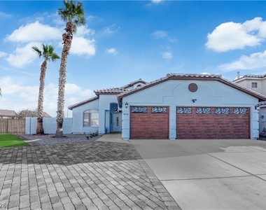 4016 Angel Face Street - Photo Thumbnail 2