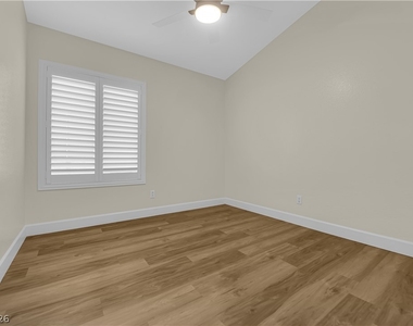 4016 Angel Face Street - Photo Thumbnail 23