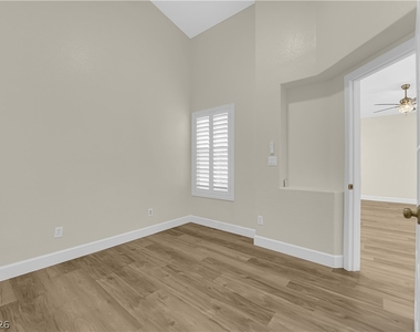 4016 Angel Face Street - Photo Thumbnail 20
