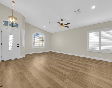 4016 Angel Face Street - Photo Thumbnail 7