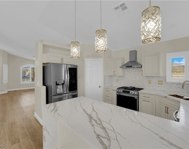 4016 Angel Face Street - Photo Thumbnail 16
