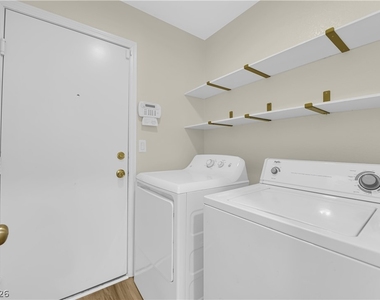 4016 Angel Face Street - Photo Thumbnail 22