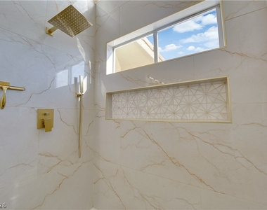 4016 Angel Face Street - Photo Thumbnail 30